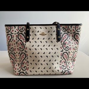 COACH Coated Canvas Tote Handbag PINK & BLACK Butterfly/Floral/Paisley Pattern